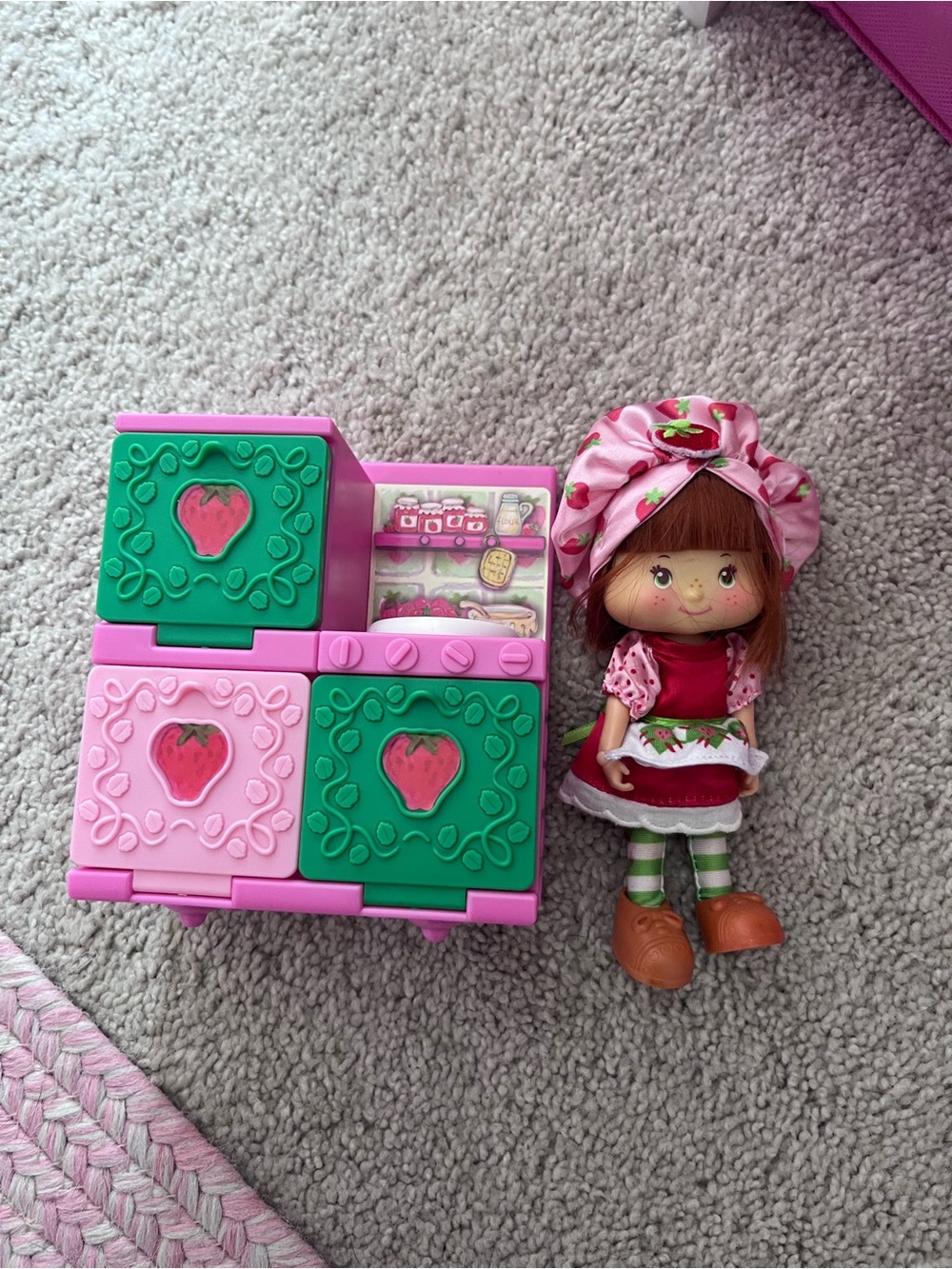 Strawberry Shortcake Kitchen Playset with Doll